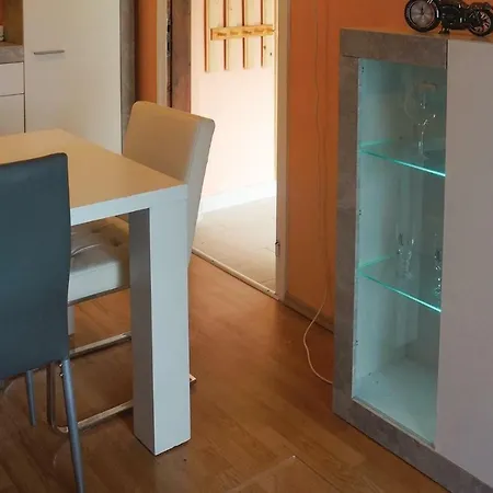 Awesome In W/ Wifi And 3 Bedrooms *